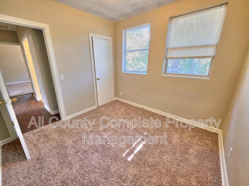 House for rent at 916 W 25th St, Jacksonville, FL 32209