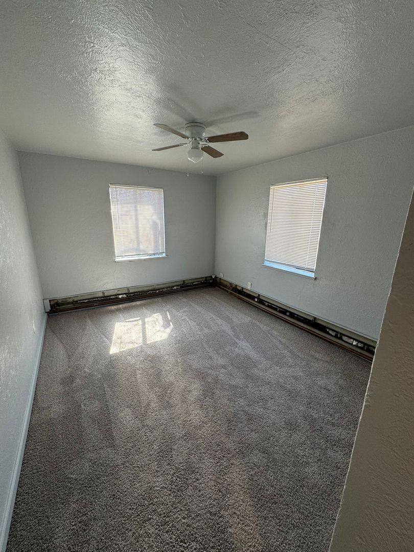 Apartment for rent at 1467 Joliet St, Aurora, CO 80010