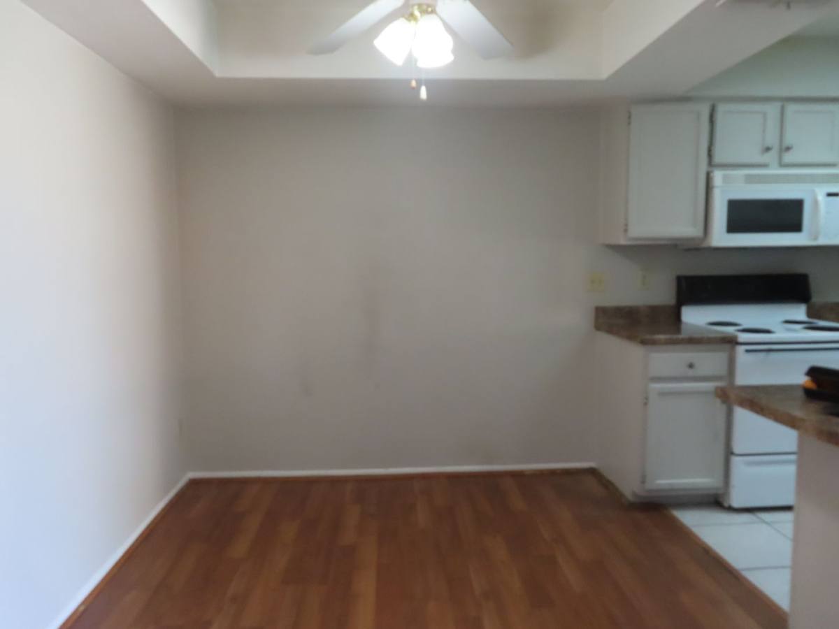 Condo for rent at 2220 W Dora St, Mesa, AZ 85201