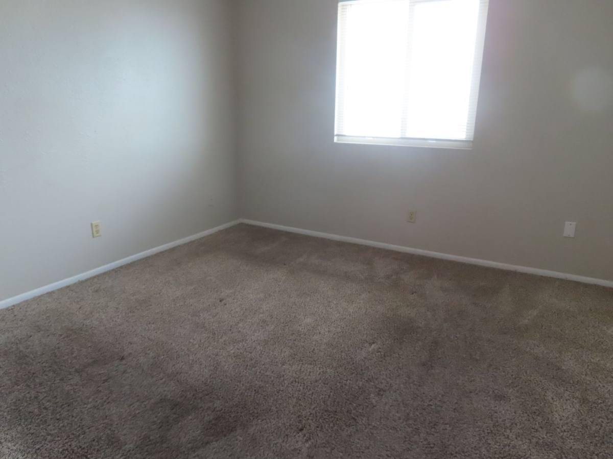 Condo for rent at 2220 W Dora St, Mesa, AZ 85201