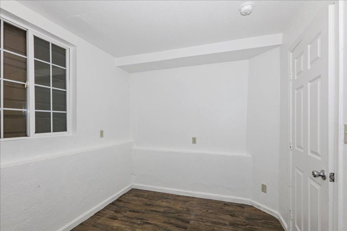 House for rent at 826 20th St #F, Oakland, CA 94607