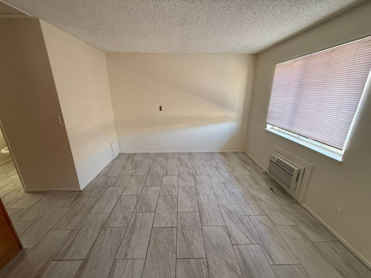 Townhouse for rent at 13704-13728 Avenida Hermosa, Desert Hot Springs, CA 92240