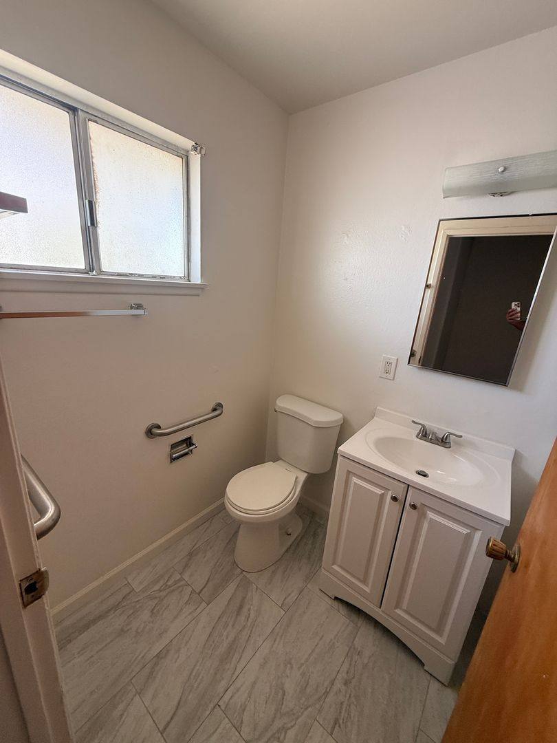 Townhouse for rent at 13704-13728 Avenida Hermosa, Desert Hot Springs, CA 92240