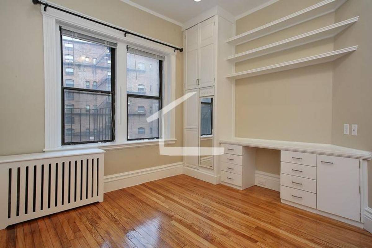 Apartment for rent at 64 Charlesgate #59R, Boston, MA 02215