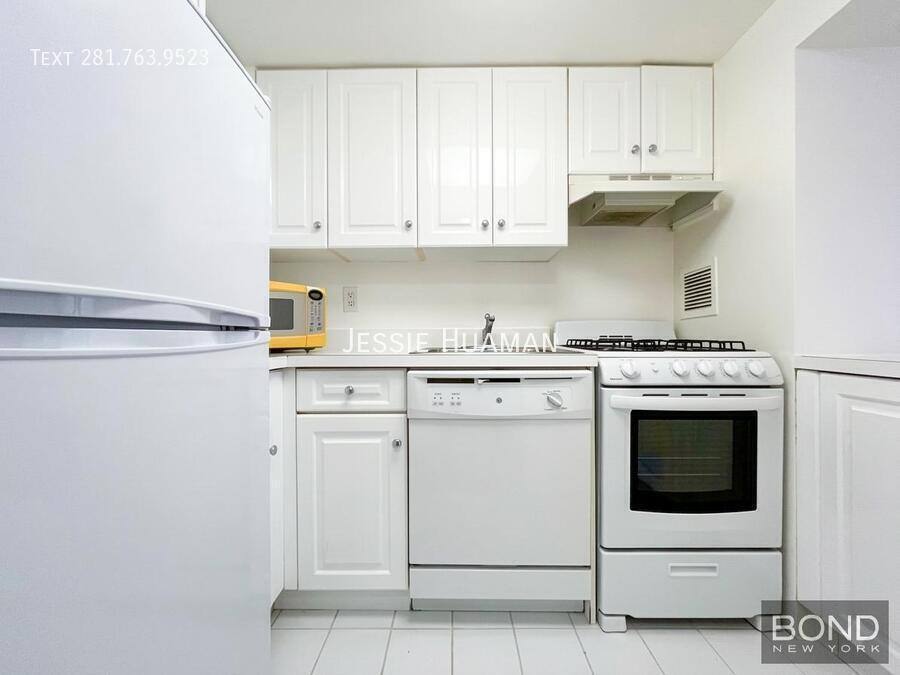 Apartment for rent at 1 Astor Place #D, New York, NY 10003