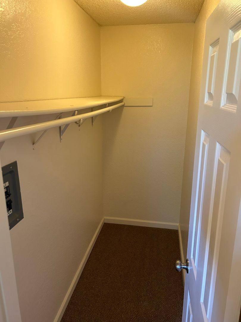 Apartment for rent at 1101 Crystal W St, Suisun City, CA 94585