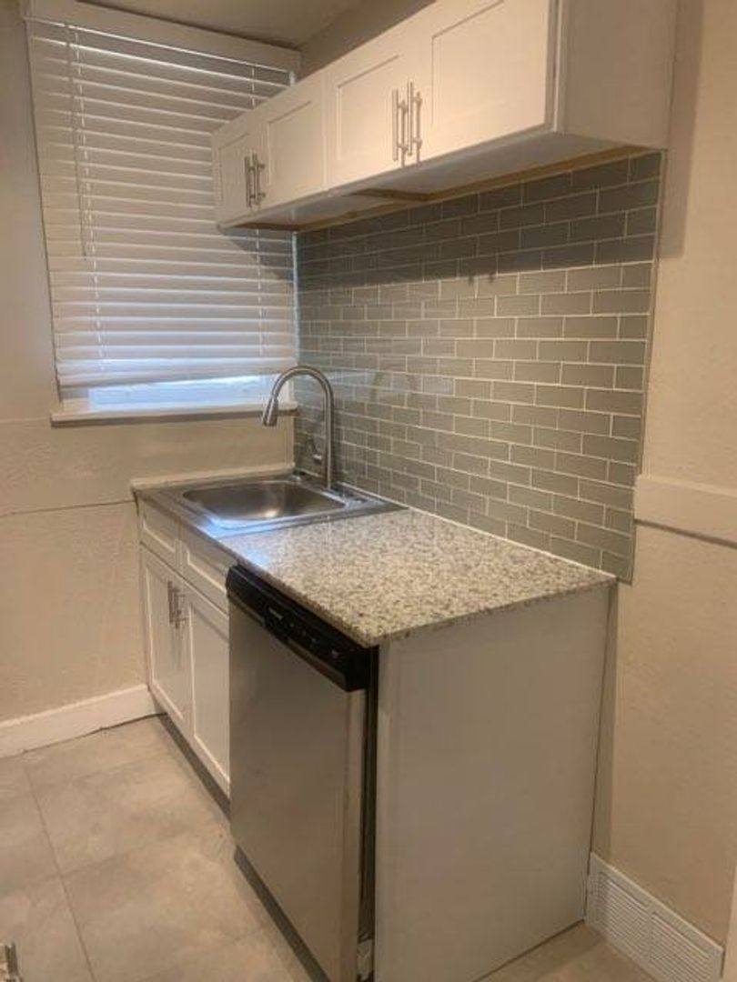 Apartment for rent at 760-782 Shady Dr E, Pittsburgh, PA 15228
