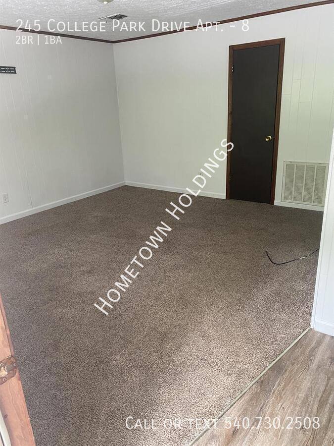 Apartment for rent at 245 College Park Dr #8, Danville, VA 24541