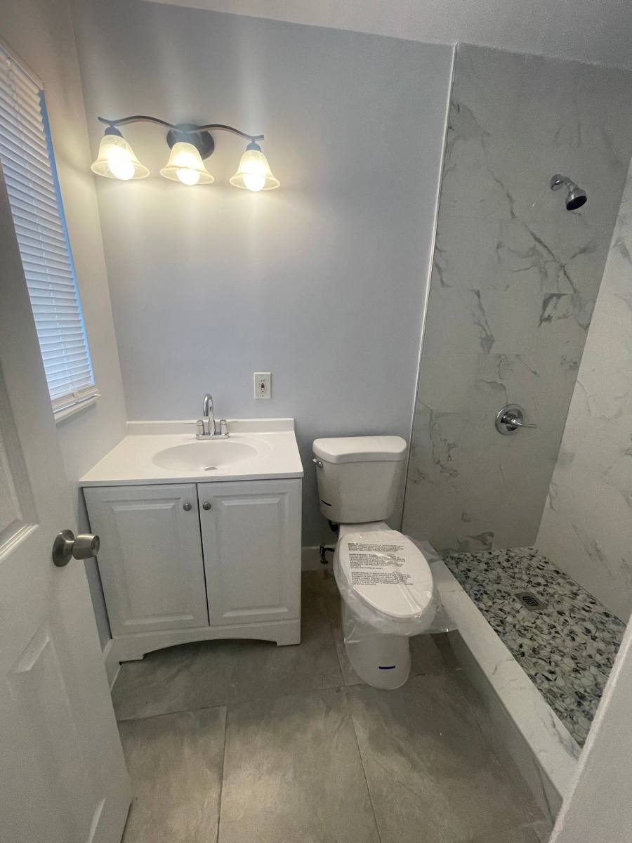 Apartment for rent at 780 NE 46 Court, Fort Lauderdale, FL 33334