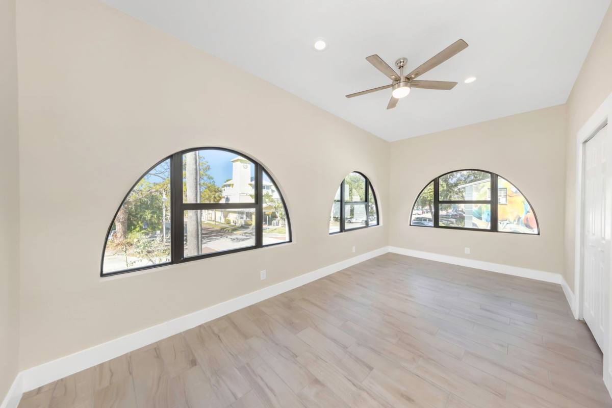 Apartment for rent at 3000 Beach Blvd S, Saint Petersburg, FL 33707
