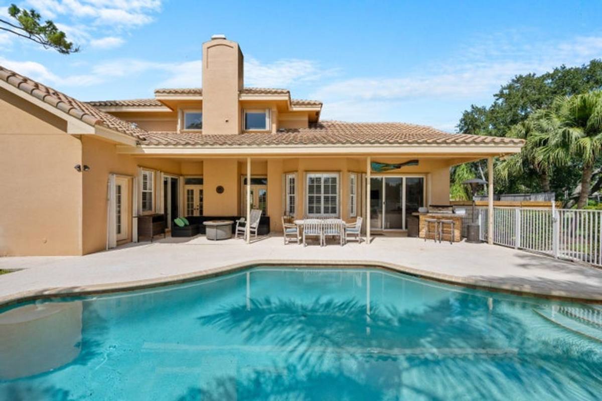 House for rent at 8738 Marlamoor Lane, West Palm Beach, FL 33412