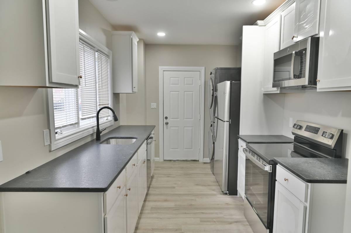 House for rent at 919 Penn St, Harrisburg, PA 17102