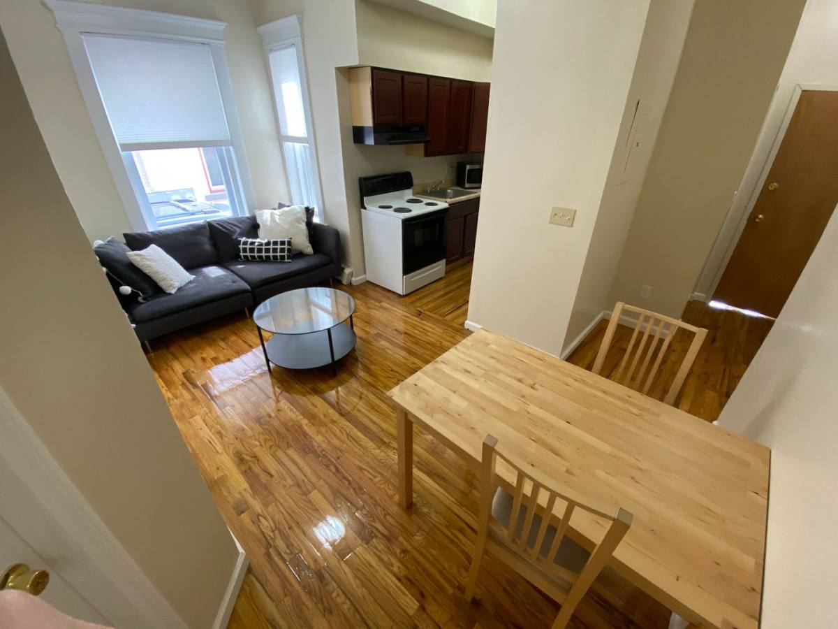 Apartment for rent at 61 Lake Place, New Haven, CT 06510