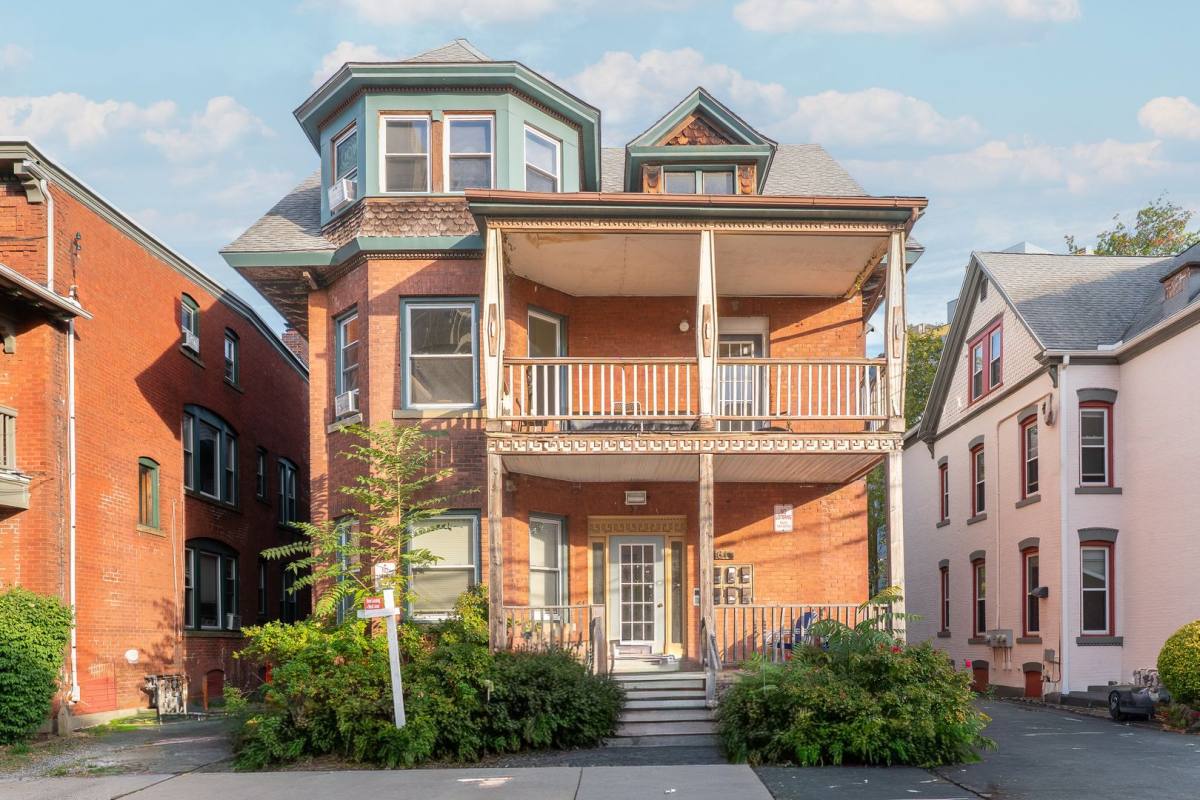 Apartment for rent at 61 Lake Place, New Haven, CT 06510