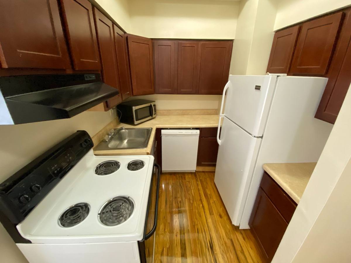 Apartment for rent at 61 Lake Place, New Haven, CT 06510