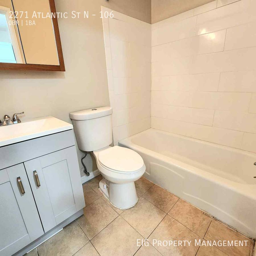 Apartment for rent at 2271 Atlantic St N #106, Saint Paul, MN 55109