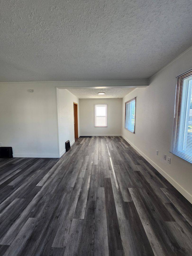 Townhouse for rent at 1500 Thayer Dr, Richland, WA 99354