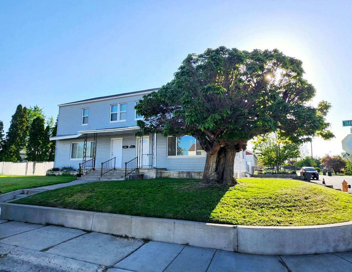 Townhouse for rent at 1500 Thayer Dr, Richland, WA 99354