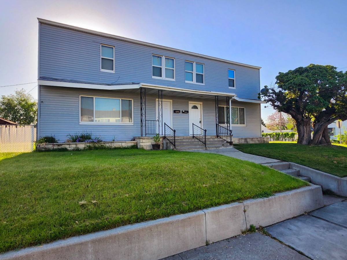 Townhouse for rent at 1500 Thayer Dr, Richland, WA 99354
