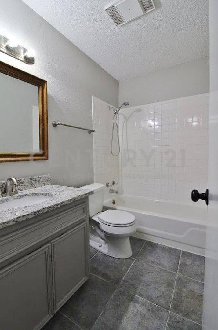 House for rent at 104 Woodie Way, Fort Worth, TX 76108