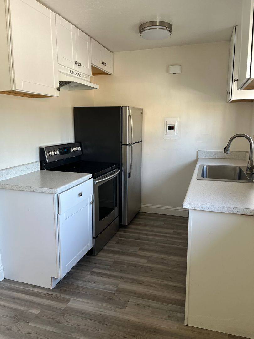 Apartment for rent at 2483, 2485, 2489, 2491 Whitney Dr, Mountain View, CA 94043