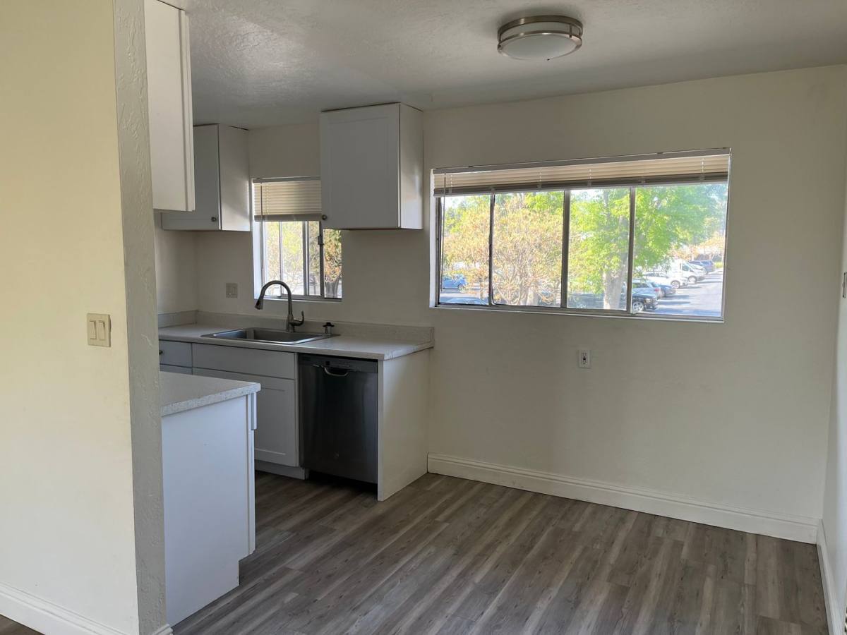 Apartment for rent at 2483, 2485, 2489, 2491 Whitney Dr, Mountain View, CA 94043