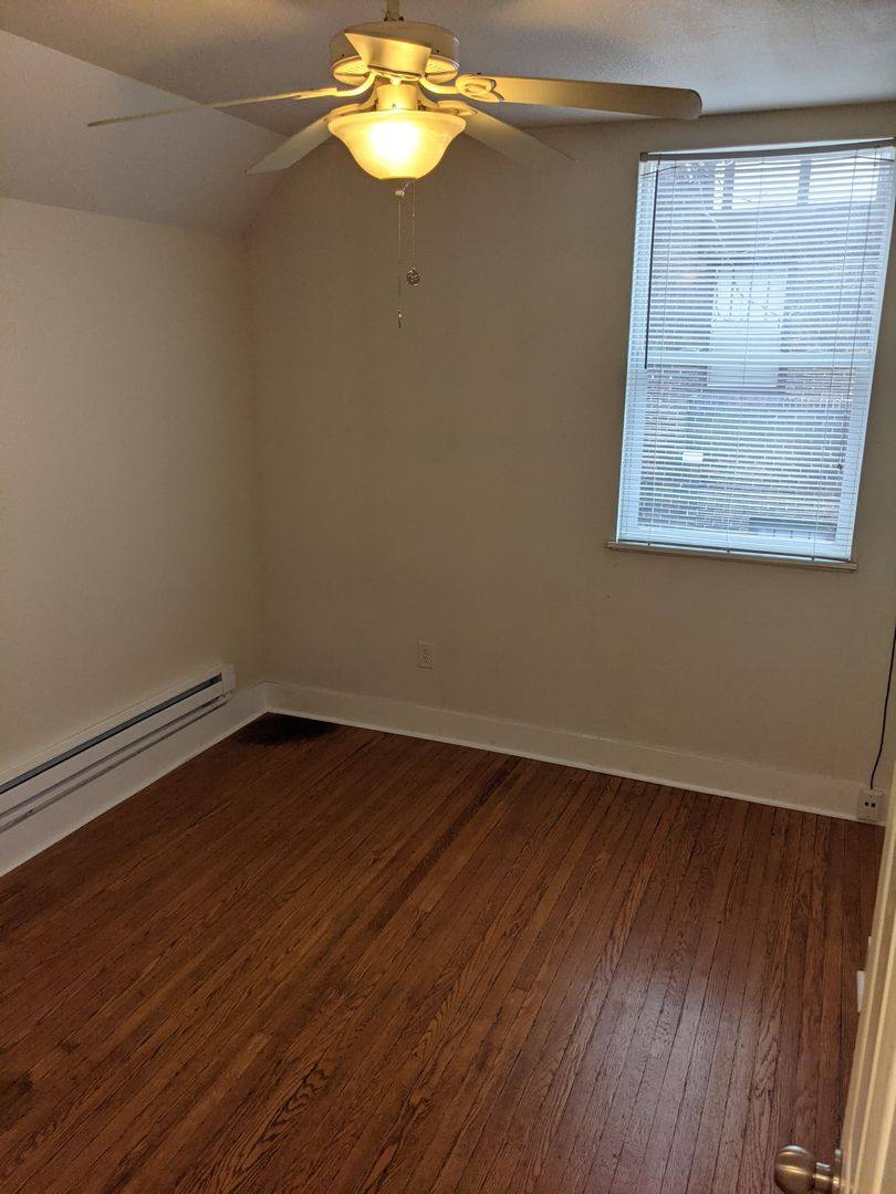 Apartment for rent at 404 W Springfield Ave, Champaign, IL 61820