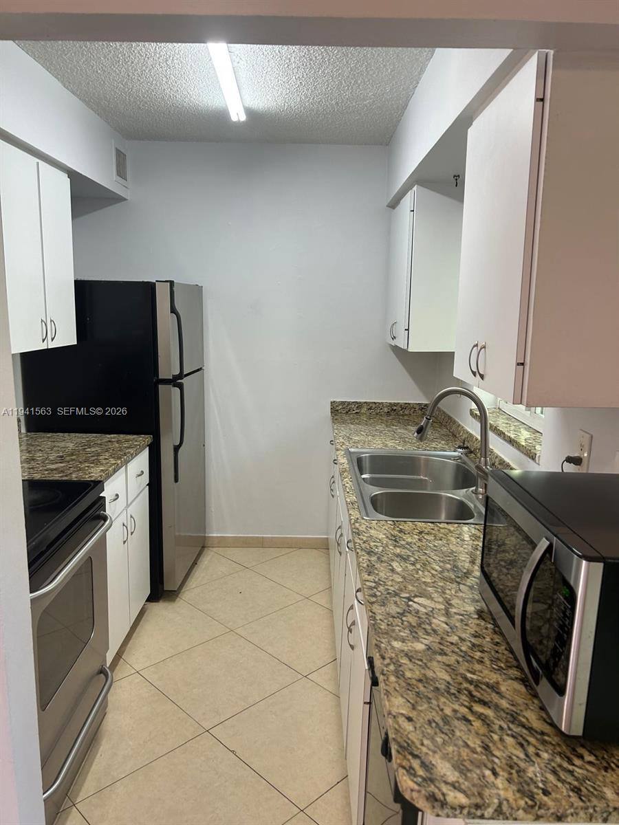 Apartment for rent at 1111 SW 4th St #1, Fort Lauderdale, FL 33312