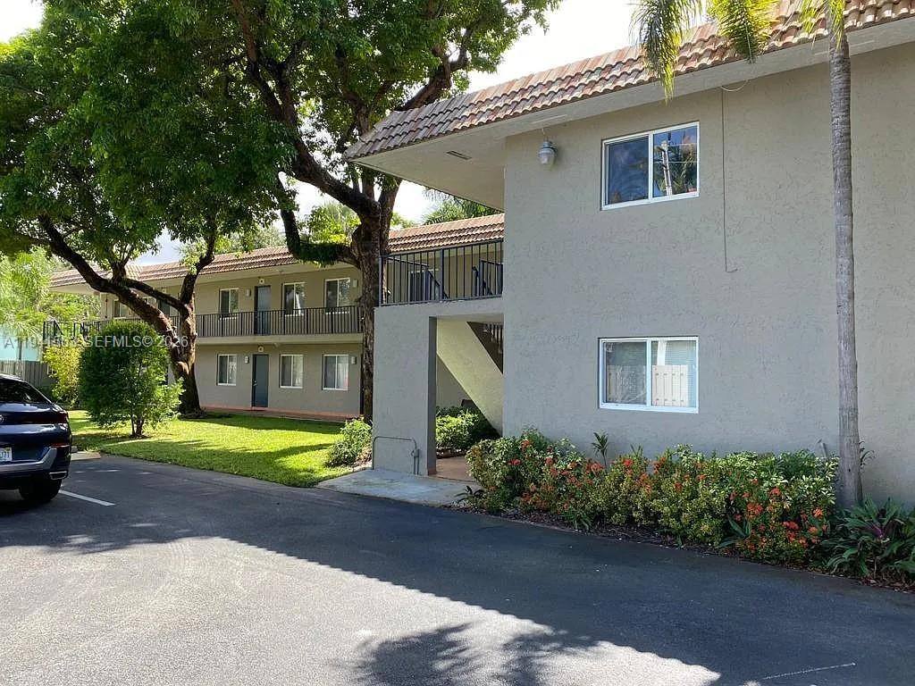 Apartment for rent at 1111 SW 4th St #1, Fort Lauderdale, FL 33312