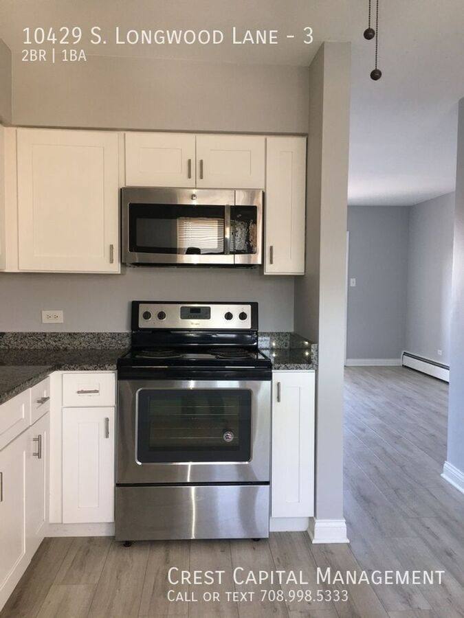 Apartment for rent at 10433 S Longwood Lane #13, Oak Lawn, IL 60453