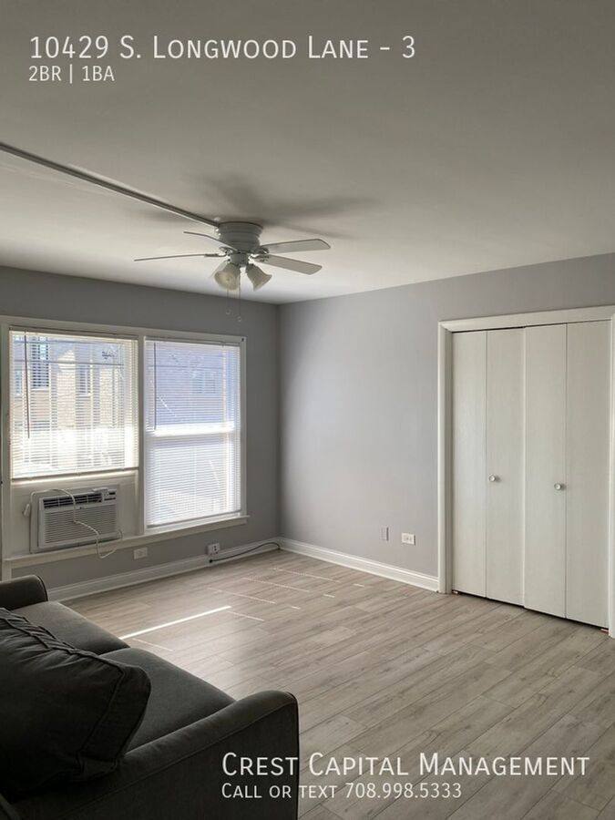 Apartment for rent at 10433 S Longwood Lane #13, Oak Lawn, IL 60453