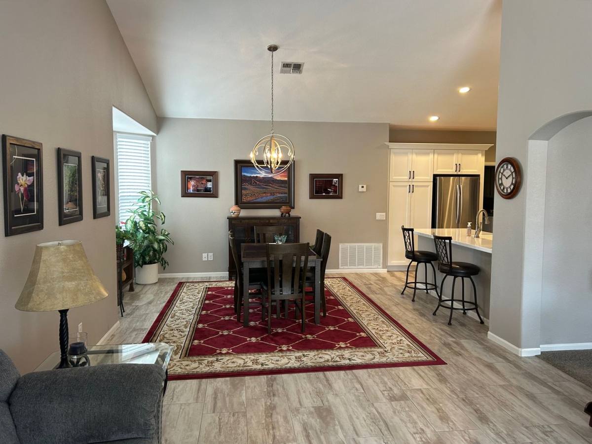 House for rent at 11118 E Navajo Dr, Chandler, AZ 85248
