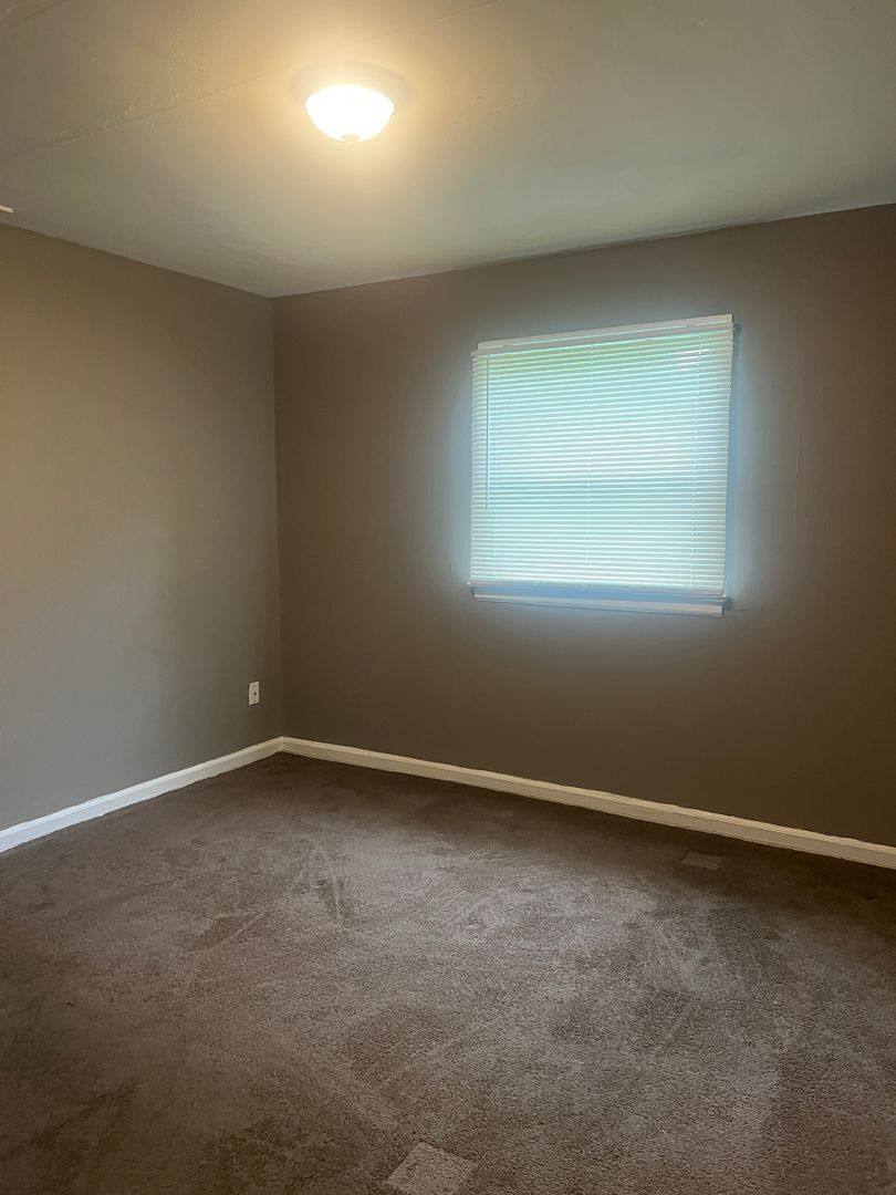 Apartment for rent at 6154 Commodore Dr, Indianapolis, IN 46219