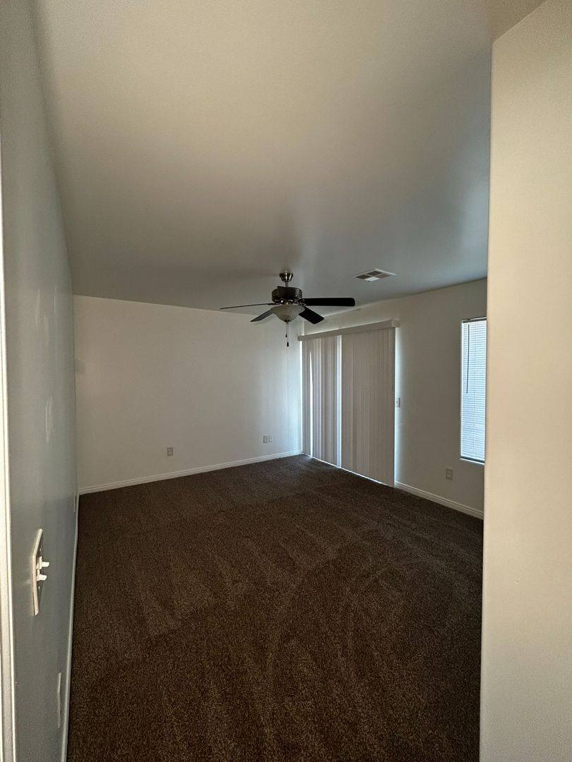 Apartment for rent at 606 Blue Mountain Way, Bakersfield, CA 93308