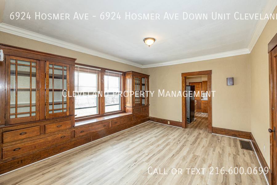 House for rent at 6924 Hosmer Ave Down, Cleveland, OH 44105