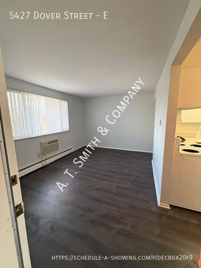 Apartment for rent at 5427 Dover St E, Arvada, CO 80002