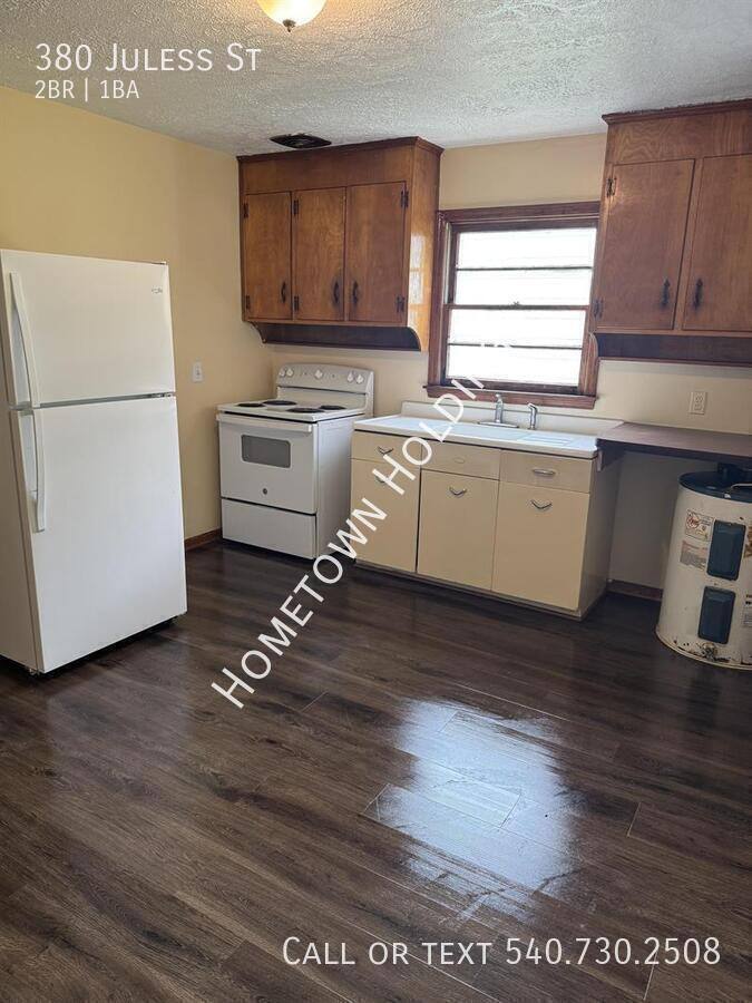 Apartment for rent at 380 Juless St, Danville, VA 24541