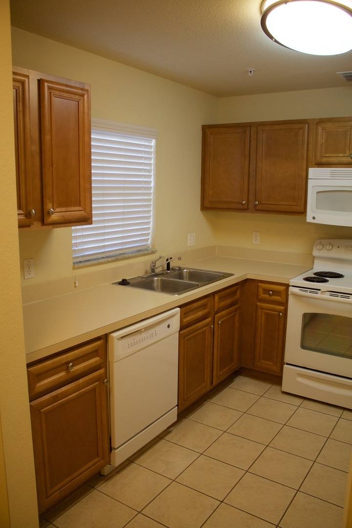 Townhouse for rent at 9051 Gervais Circle, Naples, FL 34120