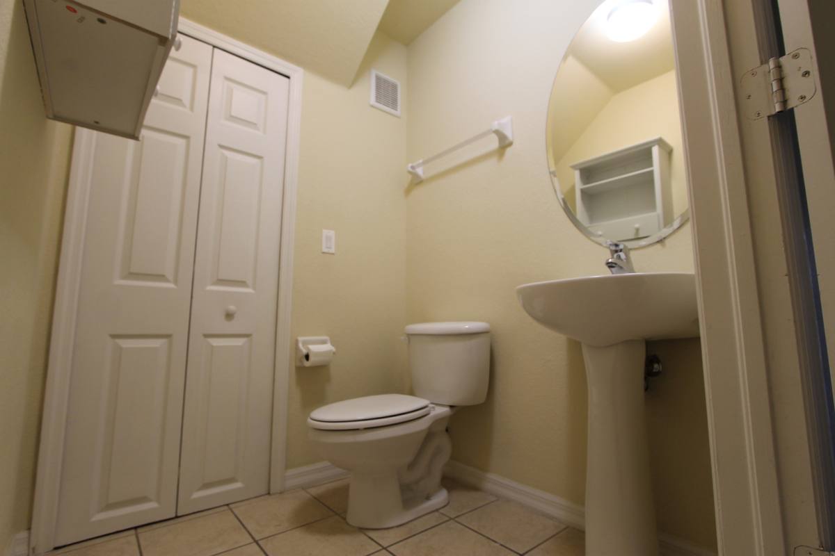 Townhouse for rent at 9051 Gervais Circle, Naples, FL 34120