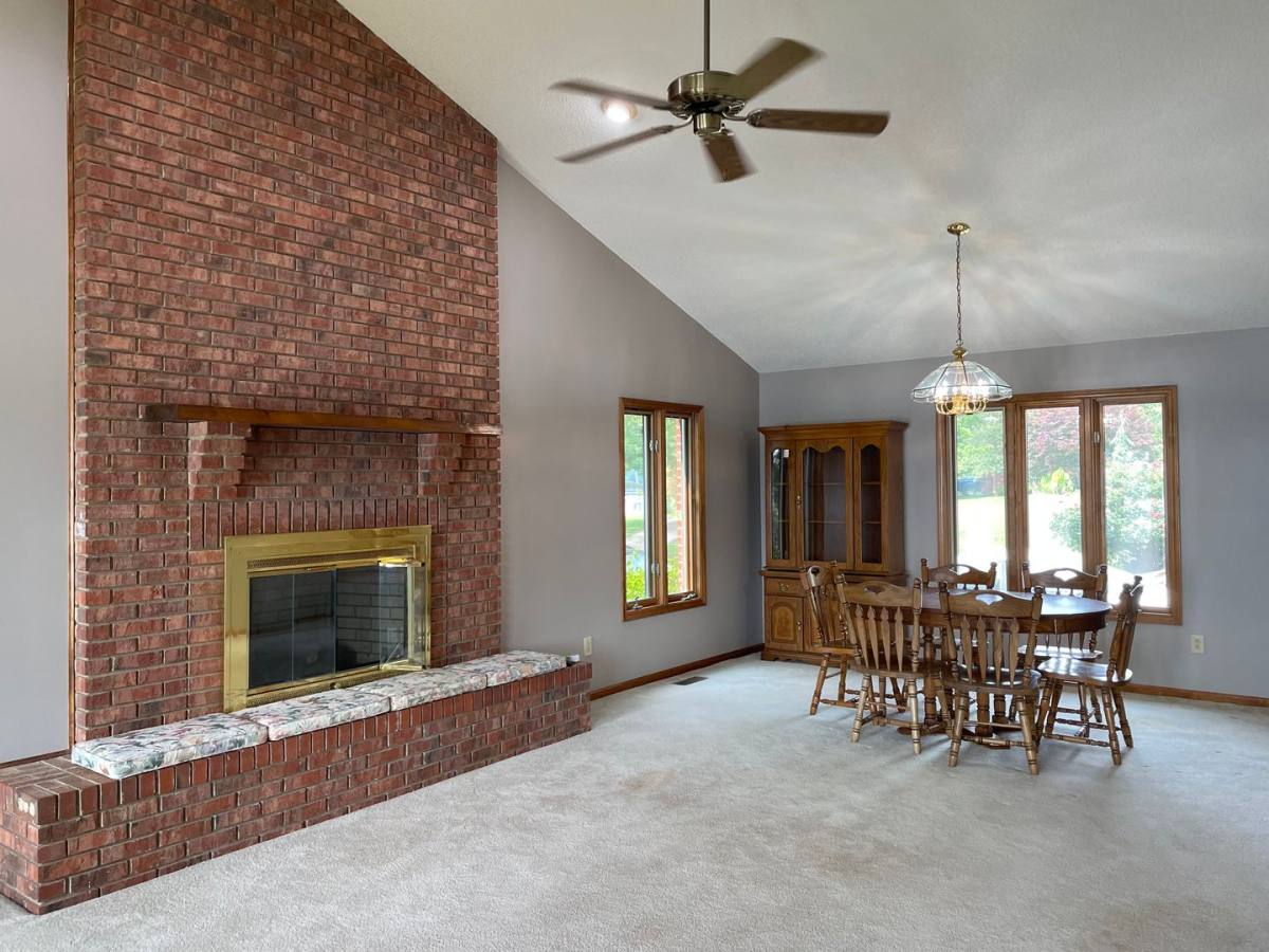 House for rent at 8966 Holdsclaw Rd, Terrell, NC 28682