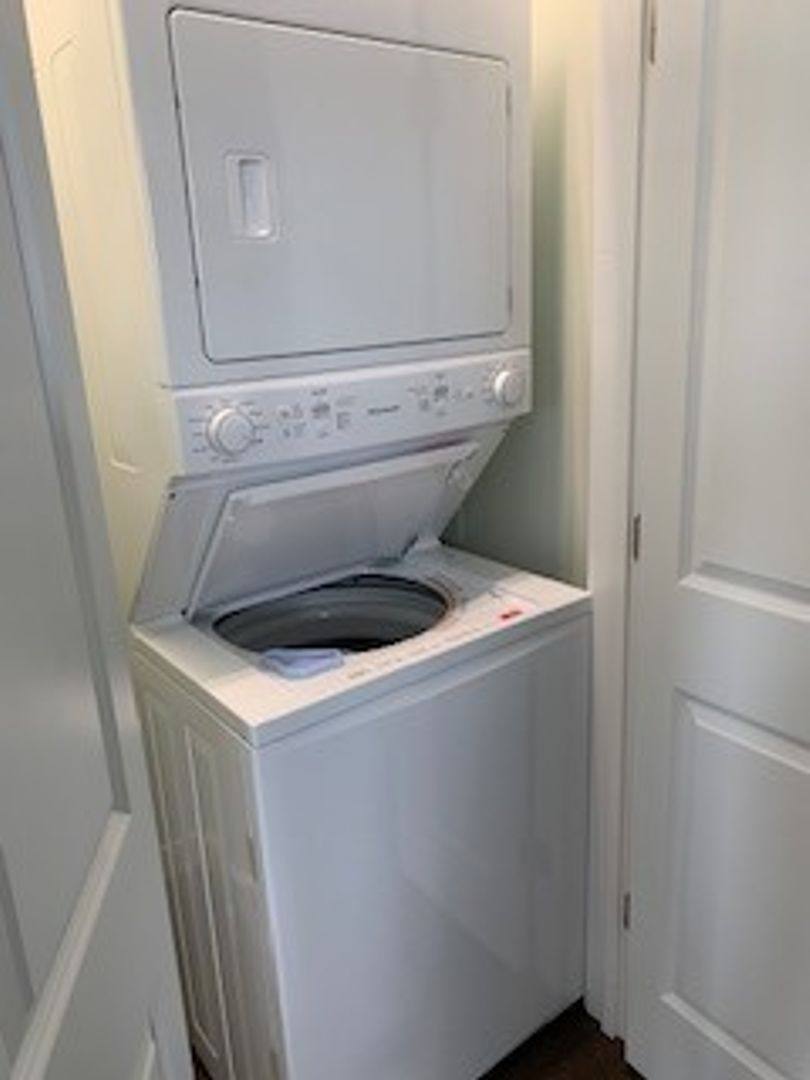 Townhouse for rent at 1608 W Cary St, Richmond, VA 23220