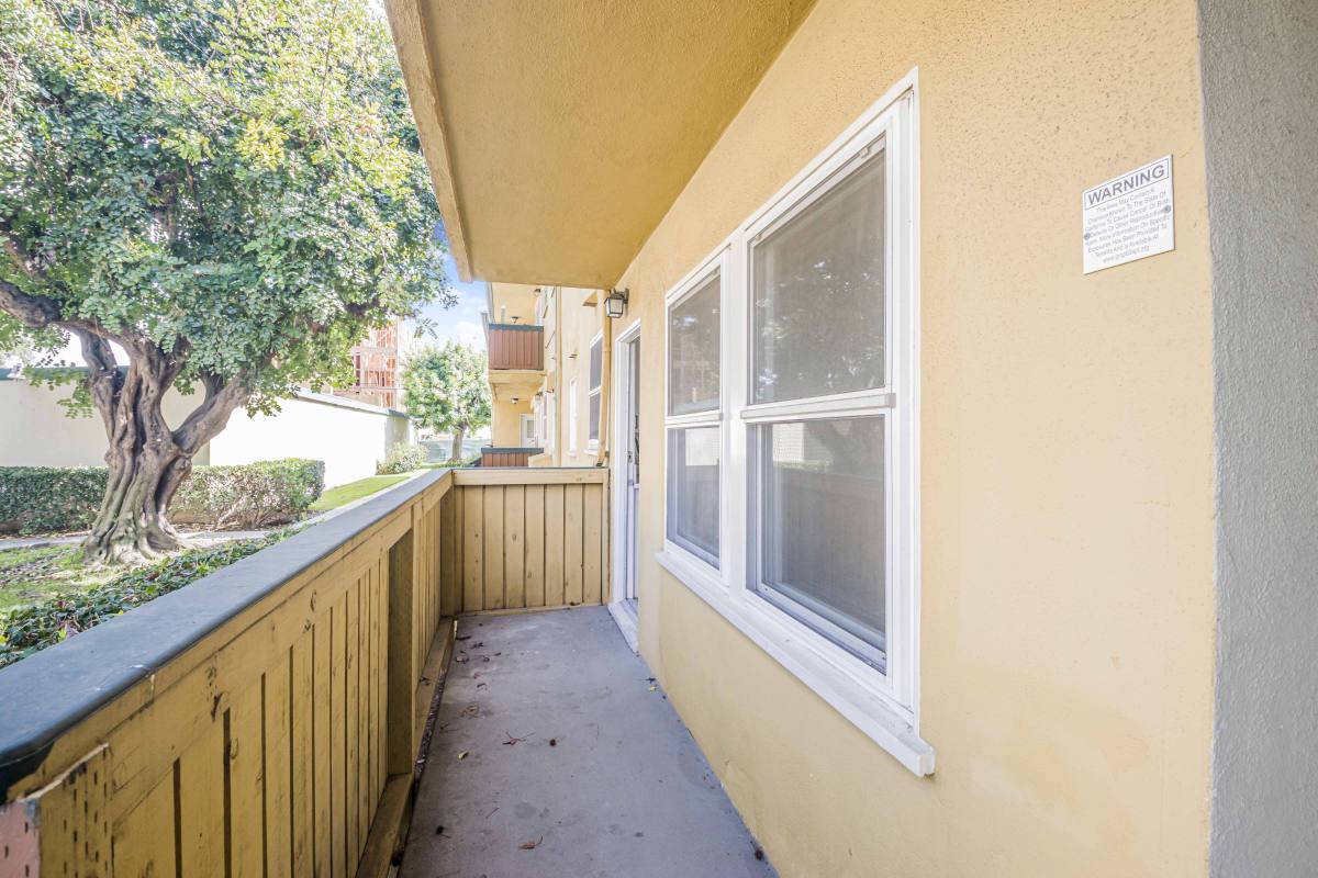 Condo for rent at 87485 Belford Ave #5, Los Angeles, CA 90045