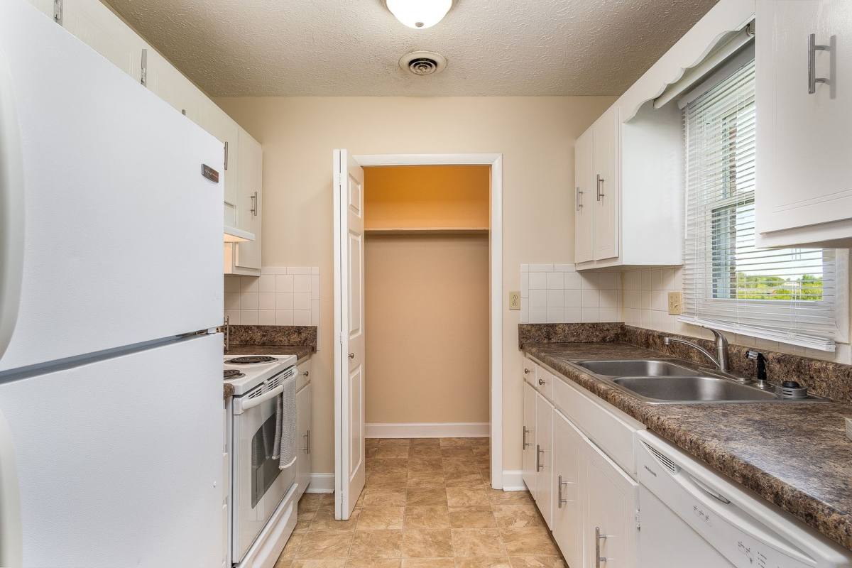 Apartment for rent at 1500 Seminole Dr, Johnson City, TN 37604