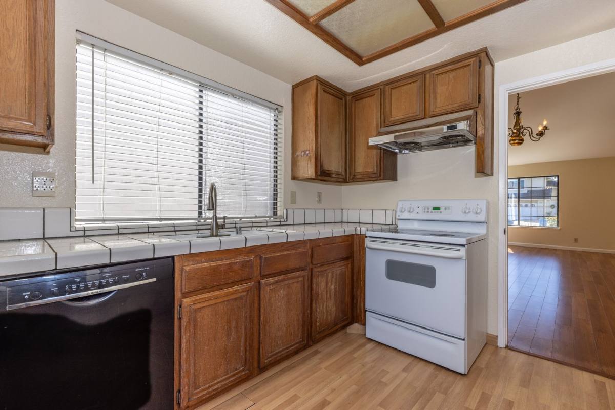 House for rent at 32725 Hilmar St, Union City, CA 94587