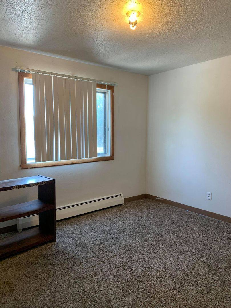 Apartment for rent at 512-514 30th Ave N, Fargo, ND 58102