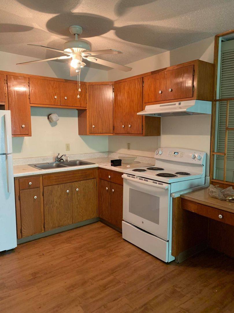 Apartment for rent at 512-514 30th Ave N, Fargo, ND 58102