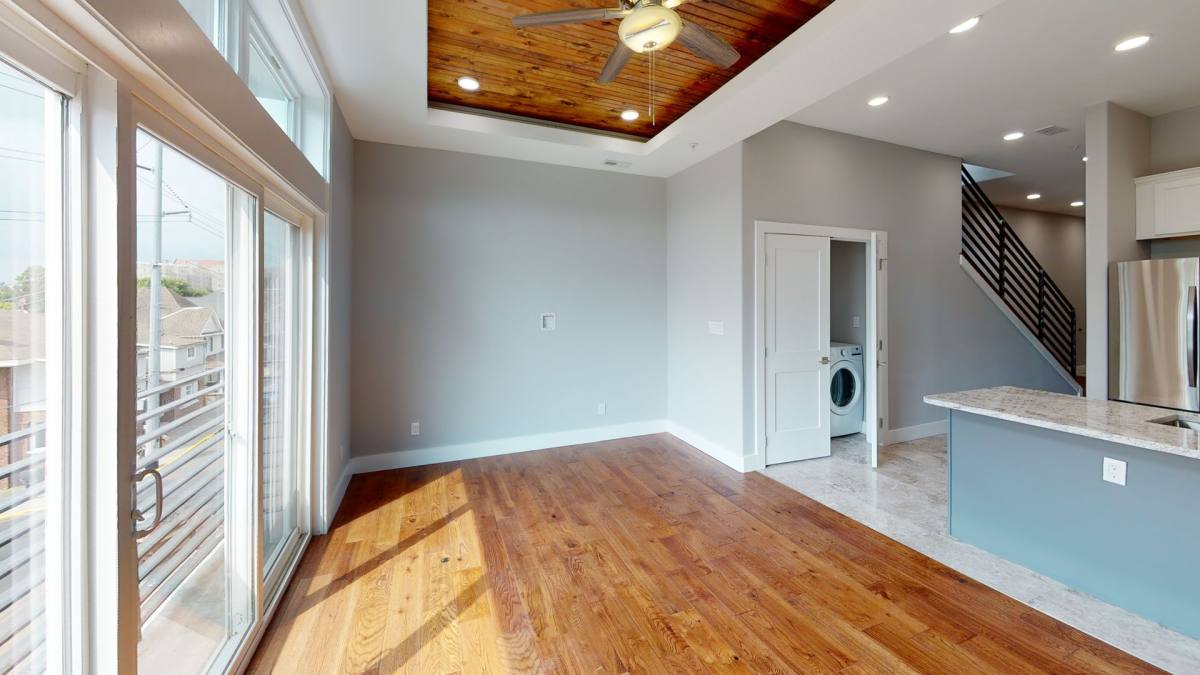 Condo for rent at 1117 Laurel Ave, Knoxville, TN 37916
