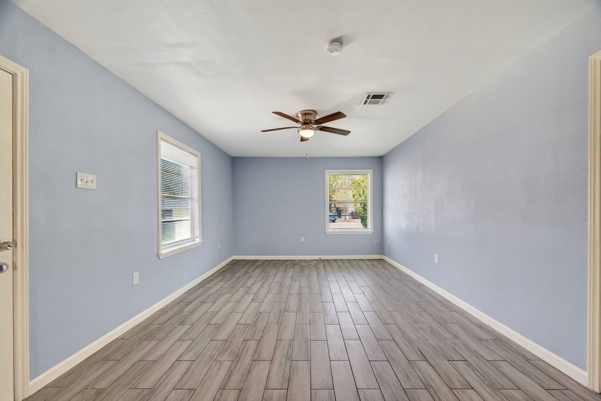 House for rent at 6022 Lyndhurst St, Houston, TX 77033