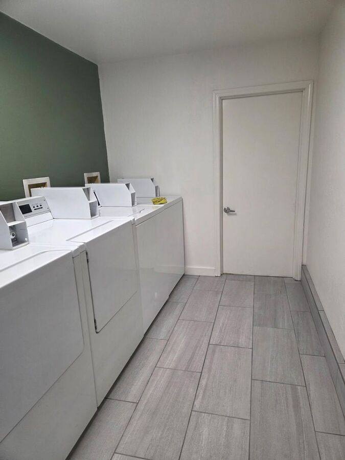 Apartment for rent at 2140 California St #15, Concord, CA 94520