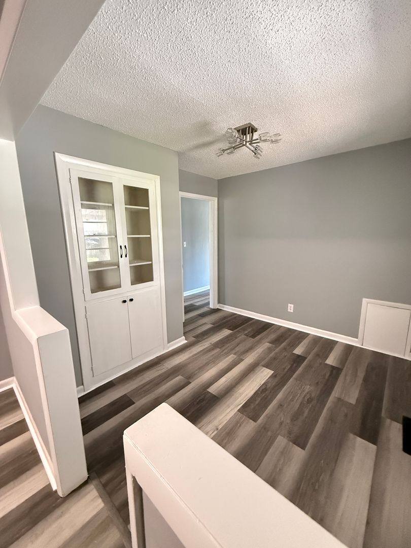 House for rent at 1453 S Fort Ave, Springfield, MO 65807